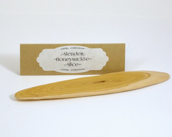 Slender Honeysuckle Wood Slice Cat Toy