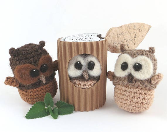 Refillable Catnip Toy Owlet, Crocheted Cat Toy with Catnip Seed Paper