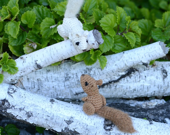 Catnip Squirrel Cat Toy Crochet Cotton with Alpaca Fluffy Tail