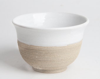 Small ceramic bowl 10 oz (+/-300 ml) - Handmade pottery in Quebec
