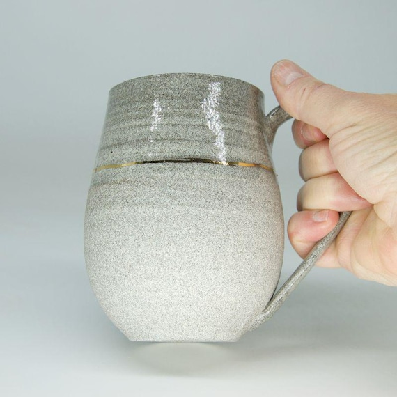 500 ml Gray Stoneware Gold-Trim Mug