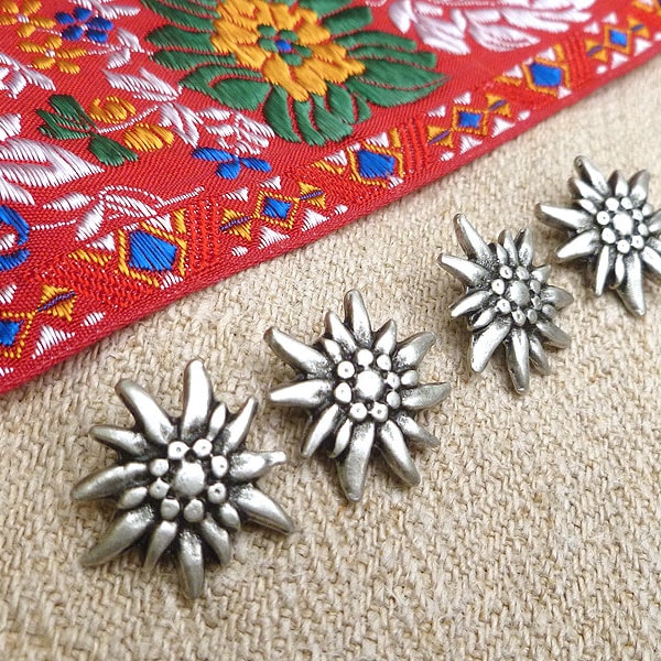 Edelweiss pins set with 4 pcs metal silver colored 15 mm