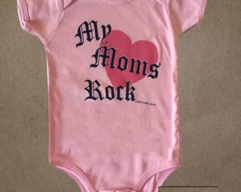 My Moms Rock hand screen printed, pink, cotton infant onesie for babies who love their mommies!