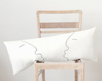 Long lumbar pillow cover with one line drawing - kiss - minimalist modern black and white design