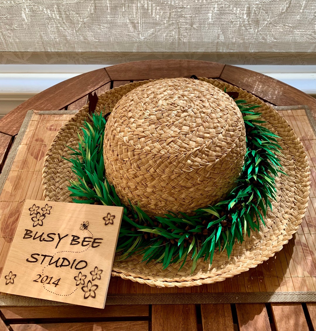 Hawaiian Emerald Green and Brown Ginger Ribbon Lei Poo Haku Lei 25