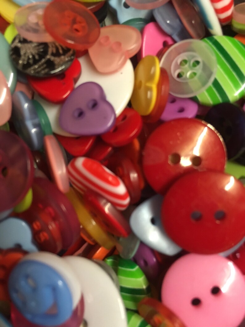 50g Quality Resin Buttons. Assorted Mix of Designs and - Etsy