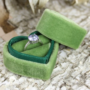 Green Ring Bearer Box by The Family Joolz