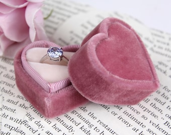 Heart Velvet Ring Box, Weddings Ring Box, Engagement Ring Box, Ring Bearer Box, Gift for the Bride, Wedding Ring Box, Valentines Gift