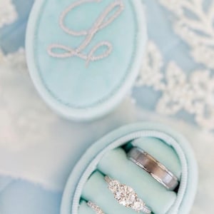 Three Ring Oval Ring Box by The Family Joolz