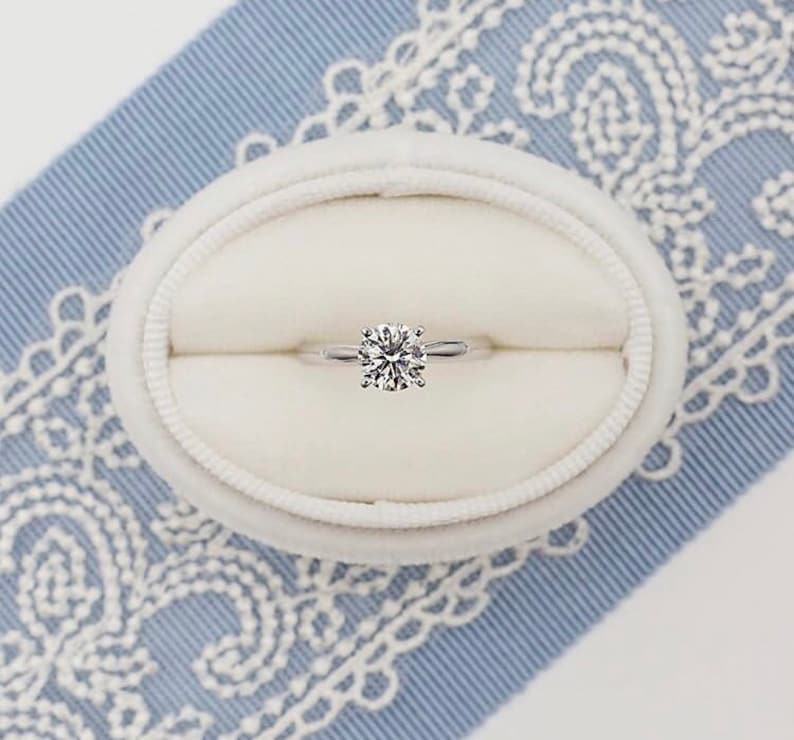 Cream Oval Ring Box by The Family Joolz