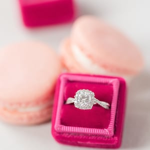 Boîte à bagues tulipe, boîte à bagues rouge, boîte à bagues en velours, rangement de bagues, cadeaux pour la mariée, cadeau de mariage, cadeau de mariée