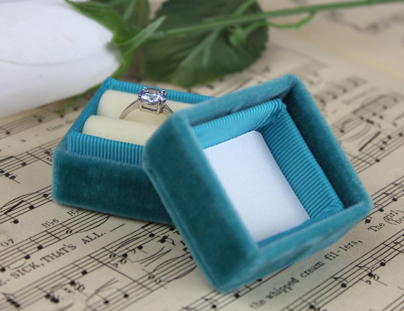 Turquoise Engagement Ring Box by The Family Joolz