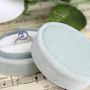 Heirloom Ring Box by The Family Joolz