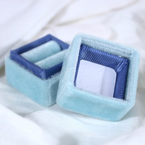 Blue Antique Ring Box by The Family Joolz
