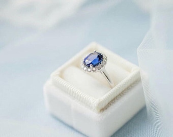 Handmade Velvet Ring Box, Antique Style, Wedding Ring Bearer Box