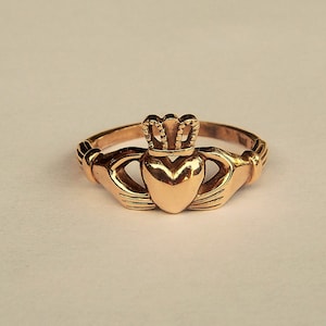 Claddagh Ring, Irish Wedding Band, Irish Ring, Yellow Gold Claddagh Ring, Claddagh Wedding Ring, Irish Wedding Ring, Irish Engagement Ring