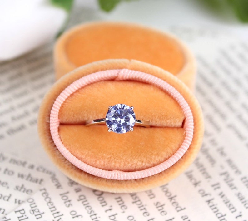 Mango Oval Ring Box by The Family Joolz