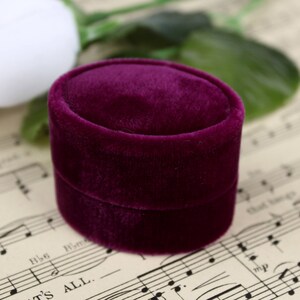 Red Oval Ring Box and Fall Wedding Gift by The Family Joolz