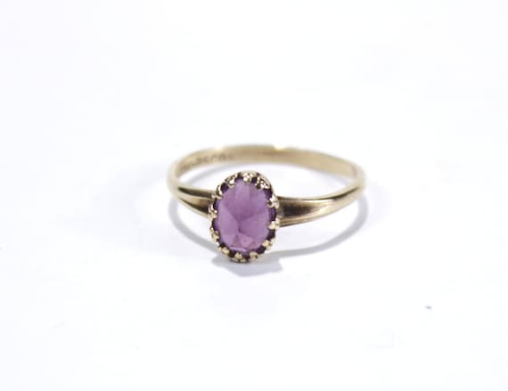 Amethyst Oval Upside Down Mounted Solitaire Ring