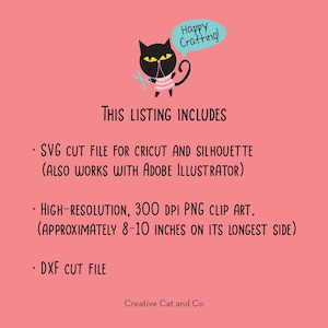 Puede incluir: Un gato negro con una camisa a rayas rosa y blanca sostiene unas tijeras y una bobina de hilo. El gato mira al espectador y tiene un globo de di&aacute;logo sobre su cabeza que dice "Happy Crafting!" El texto debajo del gato dice "Esta lista incluye: Archivo de corte SVG para Cricut y Silhouette (tambi&eacute;n funciona con Adobe Illustrator), Clip art PNG de alta resoluci&oacute;n, 300 DPI. (aproximadamente 8-10 pulgadas en su lado m&aacute;s largo), Archivo de corte DXF. Creative Cat and Co."