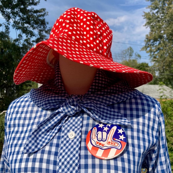 Vintage 70s Red & White Polka Dot Bucket Hat / 70s Red Polka Dotted Bucket Hat / 70s Red Floppy Brim Bucket Hat / Vintage Red Bucket Sun Hat