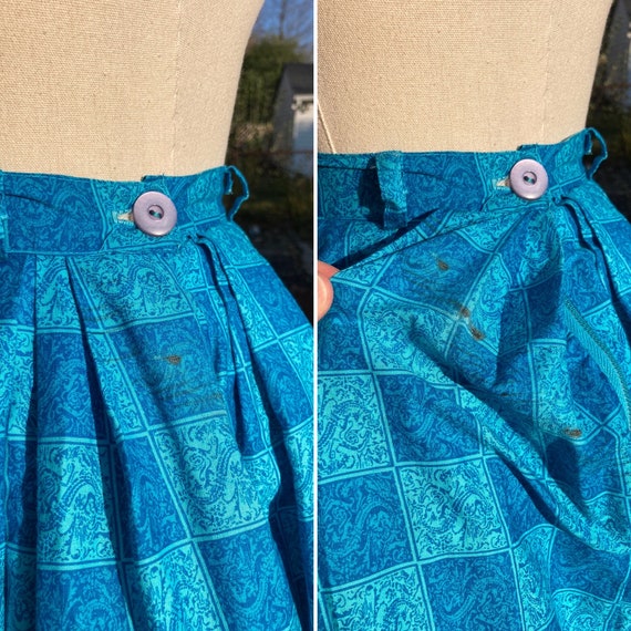 Vintage 50s/60s Blue Novelty Print Skirt / Vintag… - image 5