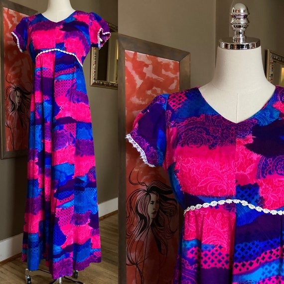 Vintage 60s Psychedelic Pink & Blue Day-Glo Maxi D