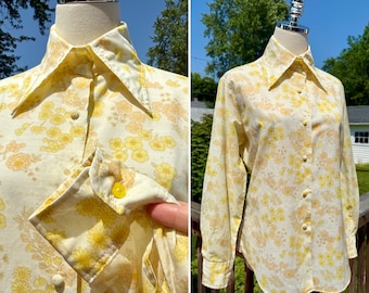 Vintage 70s Yellow Floral Dagger Collar Lady Marlboro Button Down Shirt / Vintage Floral Dagger Collar Lady Marlboro Shirt