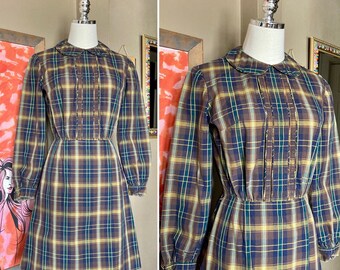 Vintage 60s Plaid Cotton Dress / Mid Century Peter Pan Collar Plaid Dress / Vintage Mid Century Plaid Dress XS/S