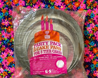 Vintage NOS Party Pack Three Cake Pans for Three Tier Cakes / Vintage Tiered Cake Pans / Vintage Cake Pan Set / Vintage Baking Pans