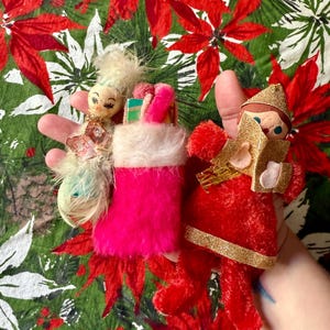 Vintage 50s/60s Kitschy Spun Cotton Head Christmas Ornaments / Vintage Spun Cotton Caroler Ornament / Vintage Spun Cotton Feather Angel