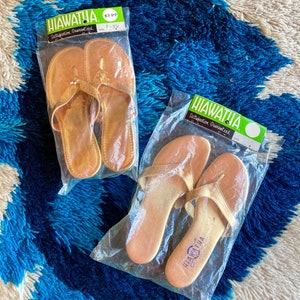 Vintage 60s Metallic Gold Slip on Sandal Slides / Vintage 60s Gold Slip on Slides / Metallic Gold Flip Flops Slides 6.5 - 7.5