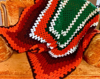 Vintage 70s Handmade Orange & Green Afghan / 70s Orange Afghan / Vintage Knit Afghan / 70s Brown Afghan / 70s Lap Blanket