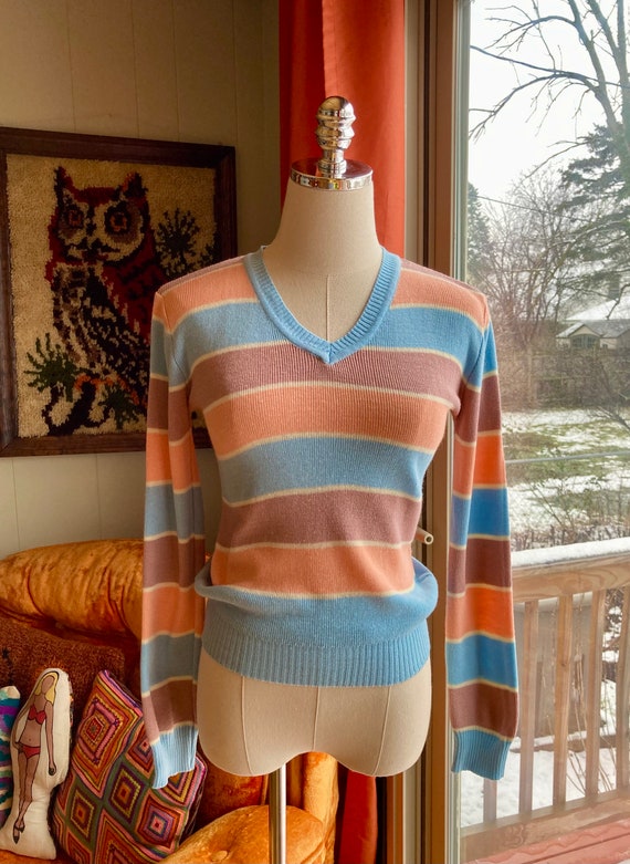 Vintage 70s Blue & Peach Pastel Stripes V-neck Sw… - image 2