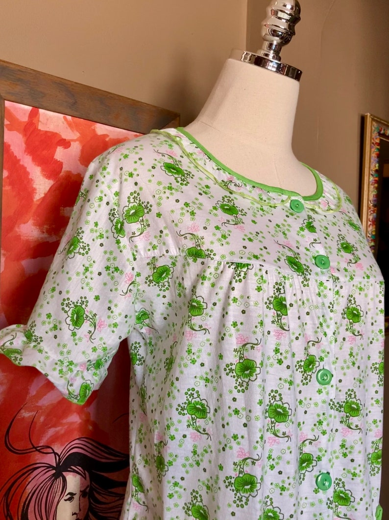 Vintage 80/90s Cottagecore Floral Nightgown / Vintage Green Floral Nightgown / Vintage Cottagecore Nightgown image 3