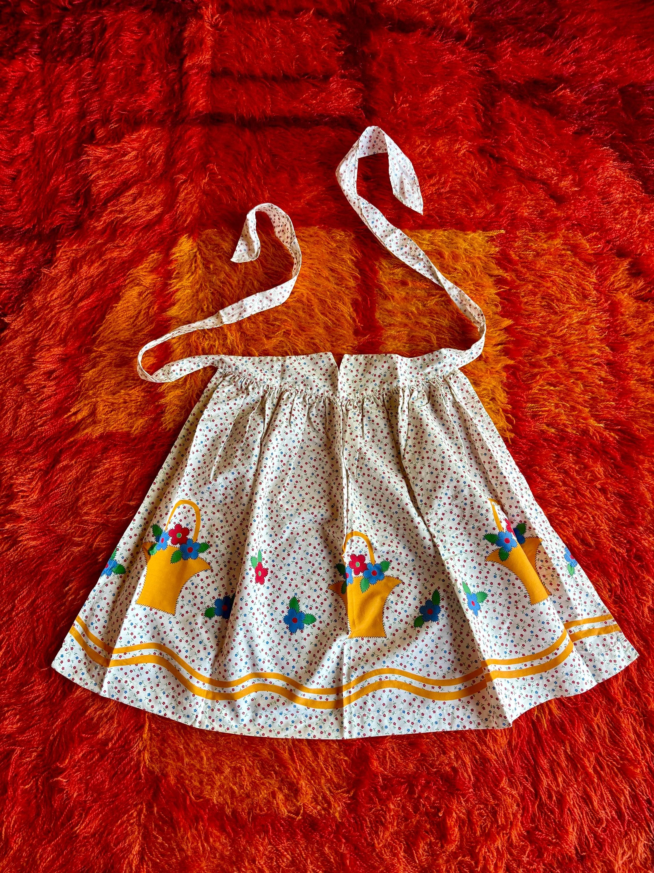 YOU PICK / Vintage 60s/70s Novelty Print Apron / Vintage 60s Blue