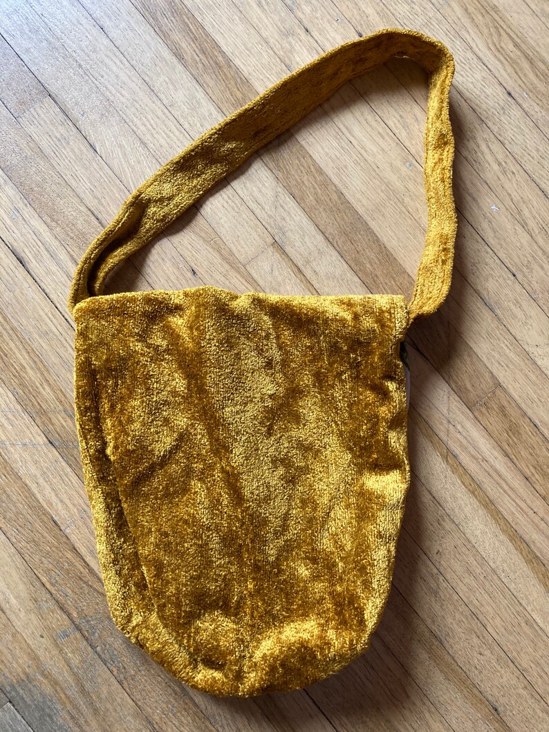 Vintage 60s Reversible Carpet Bag Vintage Boho Tapestry Bag Vintage 60s Carpet Purse Vintage 60s Boho Tapestry Purse