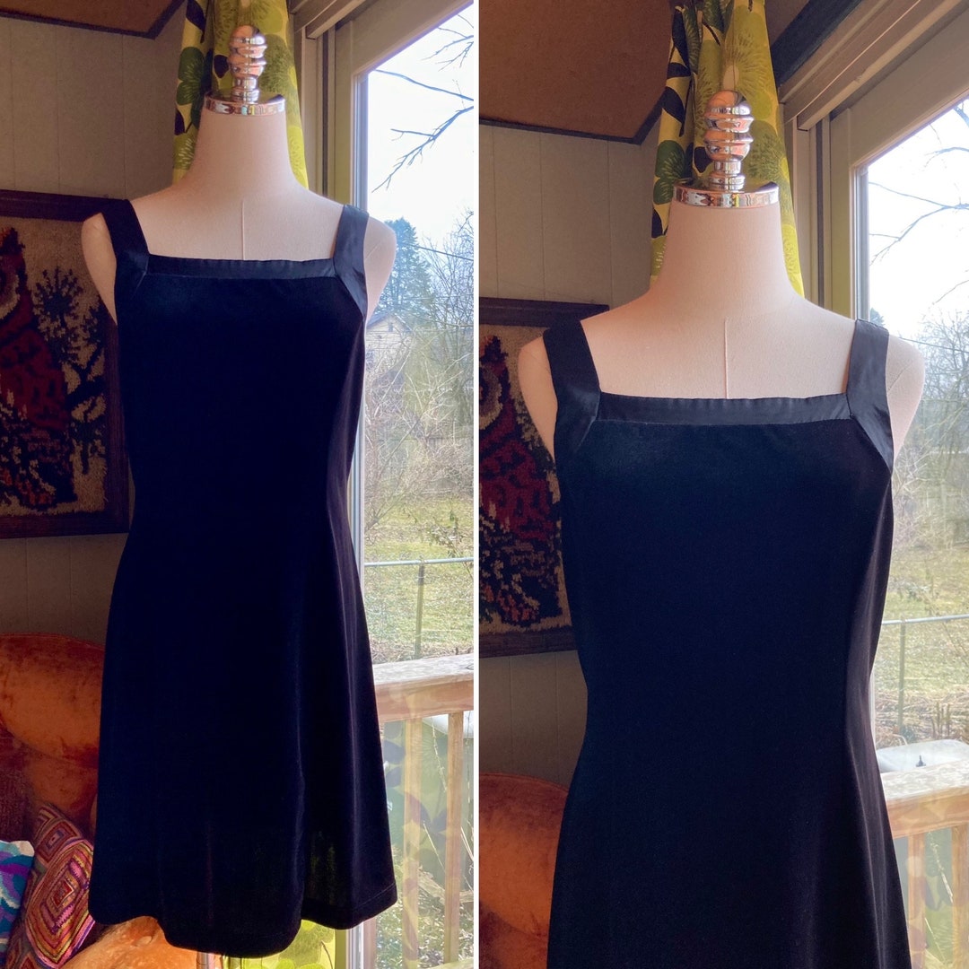 90s Black Ruched Mini Dress main image 1