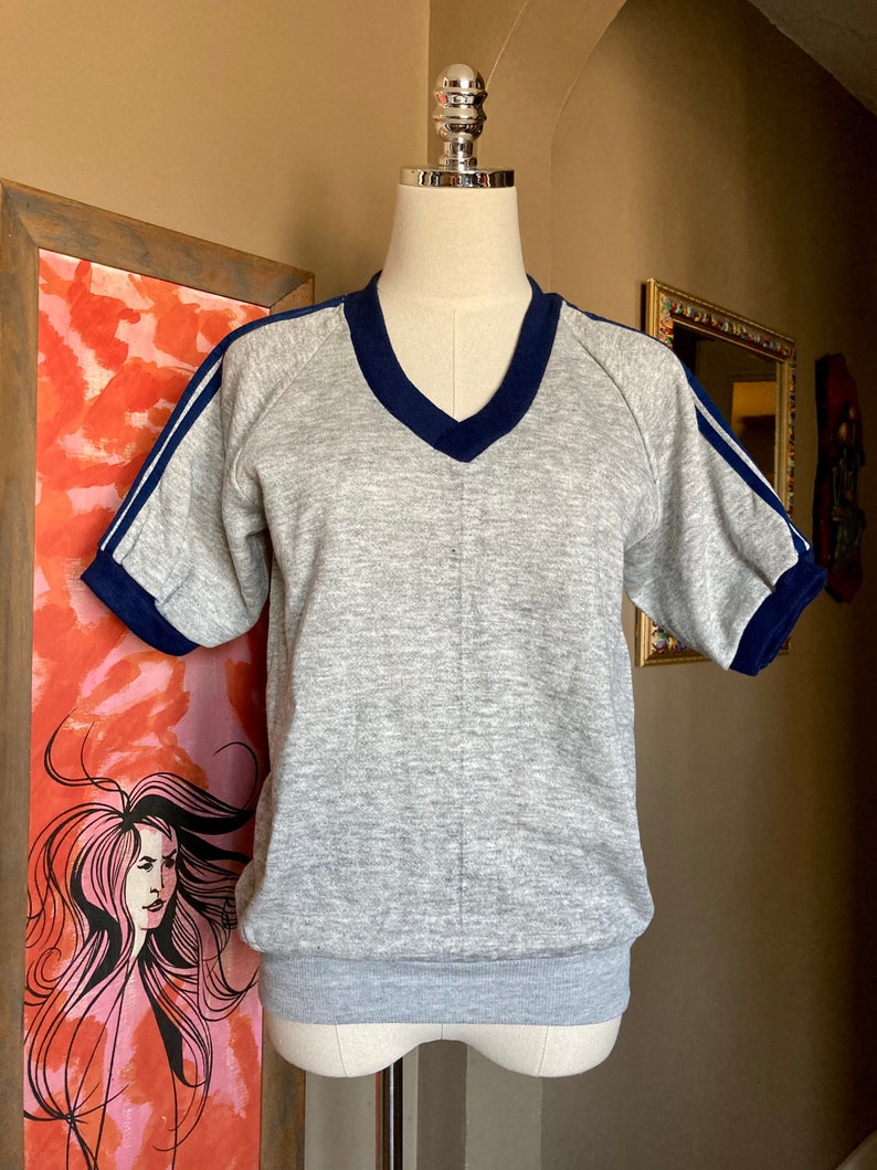 Vintage 70s NOS Heather Gray Short Sleeve Raglan Vintage Heather Gray Striped Raglan Vintage Heather Sweatshirt