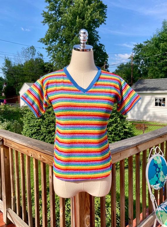 Vintage 70s/80s Rainbow Terrycloth Shirt / Vintage