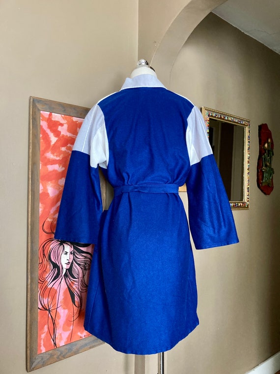 Vintage 60s/70s Blue & Gray Harcourt Short Robe /… - image 8