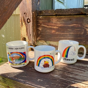YOU PICK / Vintage Rainbow Mug / Vintage Hawaii Rainbow Mug / Vintage North Carolina Rainbow Mug / Vintage Rainbow Boat Mug bild 2