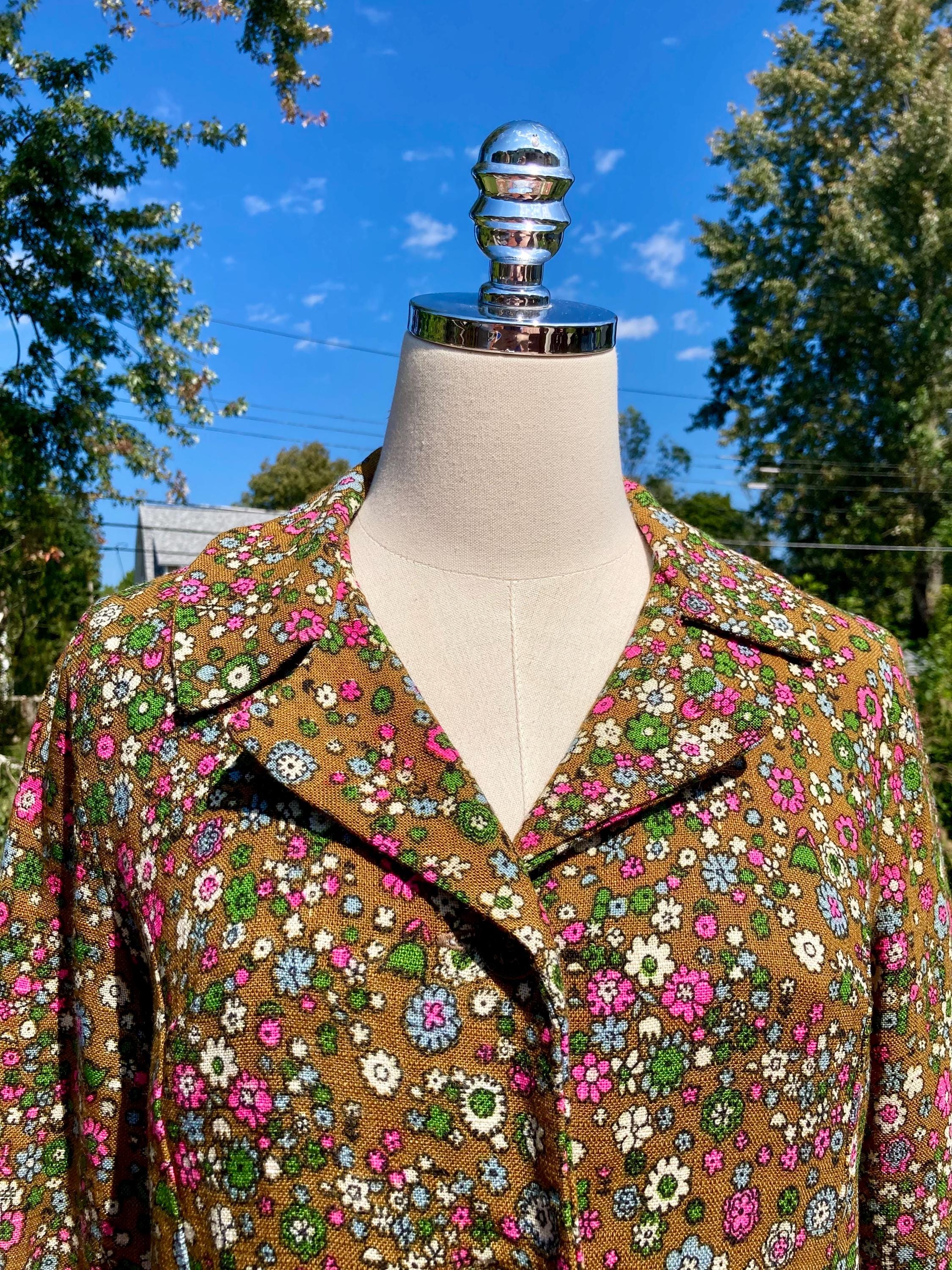Vintage 60s/70s Green & Pink Flower Power Print Jacket and