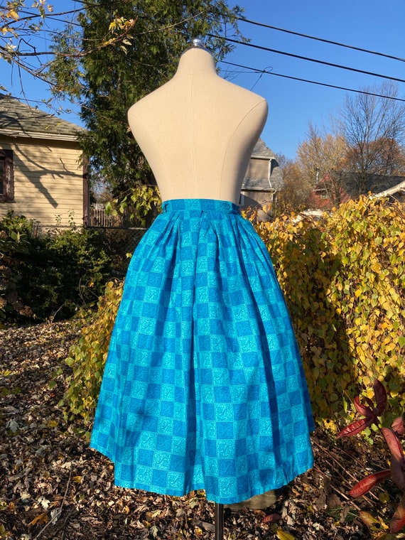 Vintage 50s/60s Blue Novelty Print Skirt / Vintag… - image 7