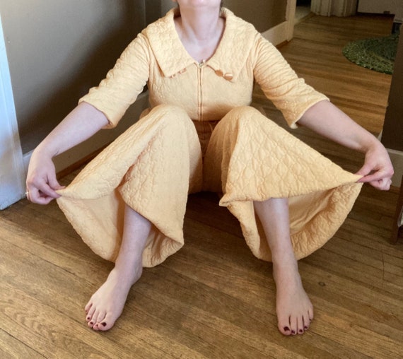 Vintage 60s Quilted Robe PANTS! / Vintage Yellow Q
