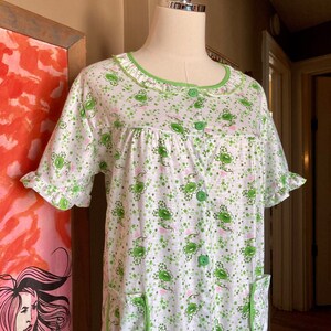 Vintage 80/90s Cottagecore Floral Nightgown / Vintage Green Floral Nightgown / Vintage Cottagecore Nightgown image 4