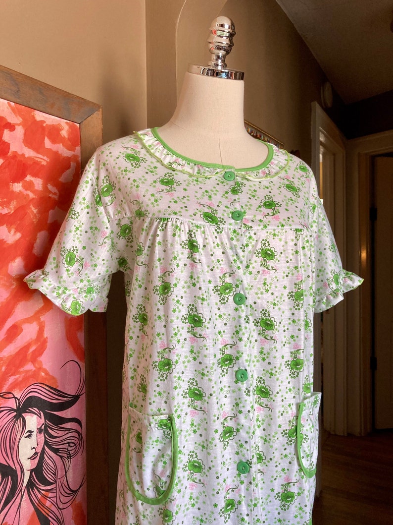 Vintage 80/90s Cottagecore Floral Nightgown / Vintage Green Floral Nightgown / Vintage Cottagecore Nightgown image 4