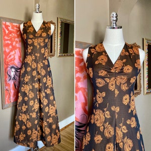 Vintage 70s Orange & Black Color Shift Paris Triomph Stylemode Dress / Vintage Mod Color Shift Dress / Vintage Floral Polyester Dress