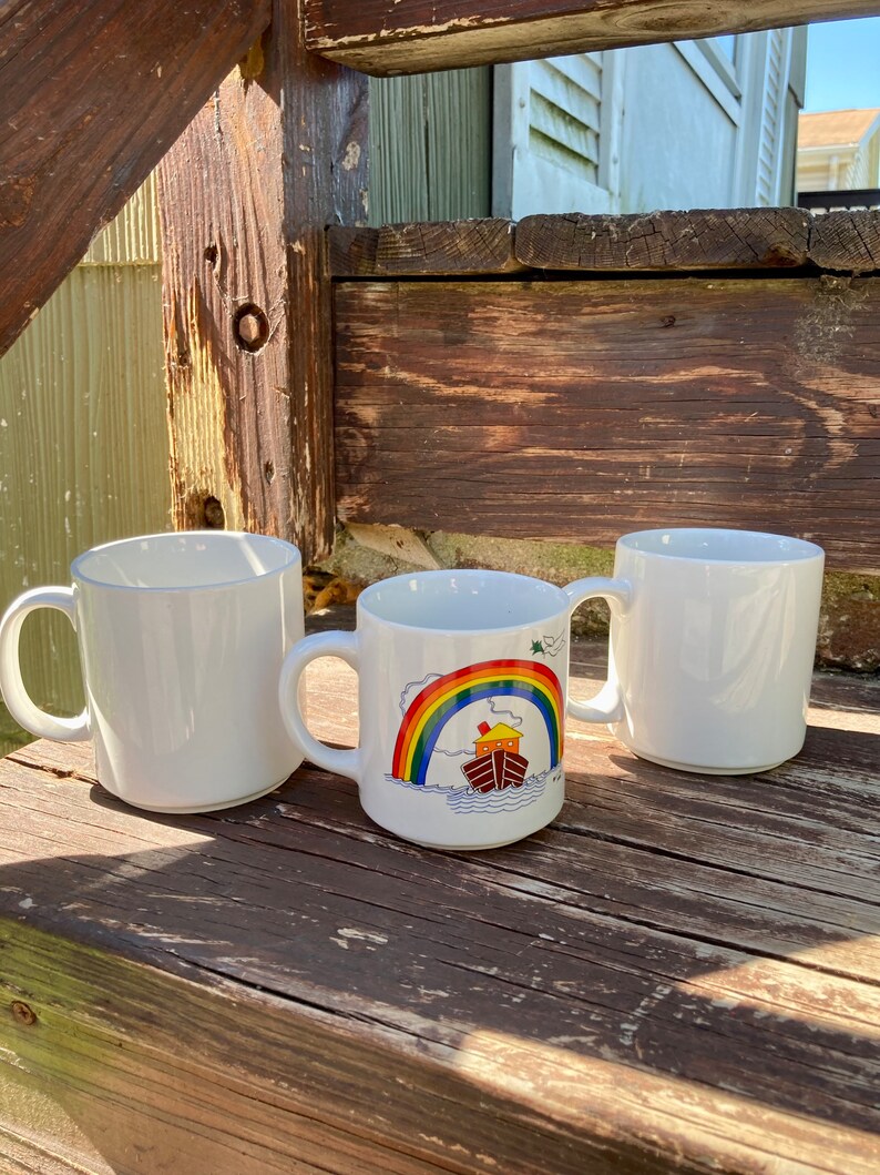 YOU PICK / Vintage Rainbow Mug / Vintage Hawaii Rainbow Mug / Vintage North Carolina Rainbow Mug / Vintage Rainbow Boat Mug bild 4