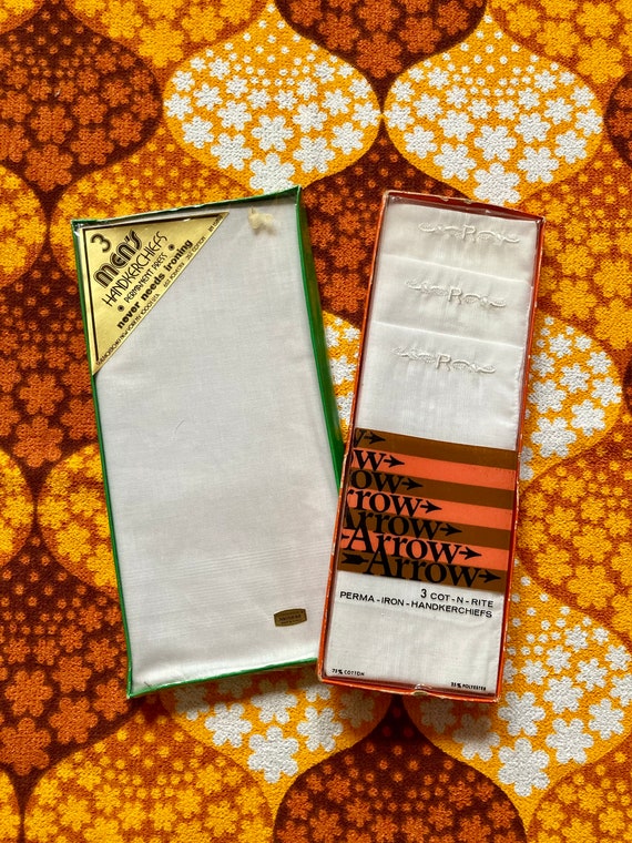 Vintage 60s/70s NOS Men’s Pack of 3 Handkerchiefs / Vintage Arrow Monogrammed “R” Handkerchiefs / Vintage Permanent Press Handkerchiefs